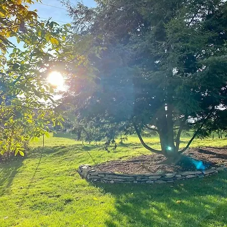 Ingrid Gemuetliches Im Gruenen Vakantiehuis *