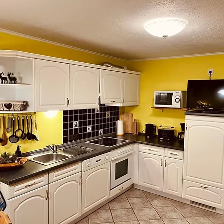 Ingrid Gemuetliches Im Gruenen Vakantiehuis *