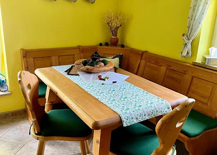 Ingrid Gemuetliches Im Gruenen بيت للعطل Eichigt