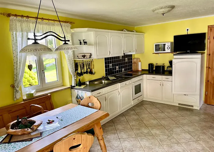 بيت للعطل Ingrid Gemuetliches Im Gruenen Eichigt